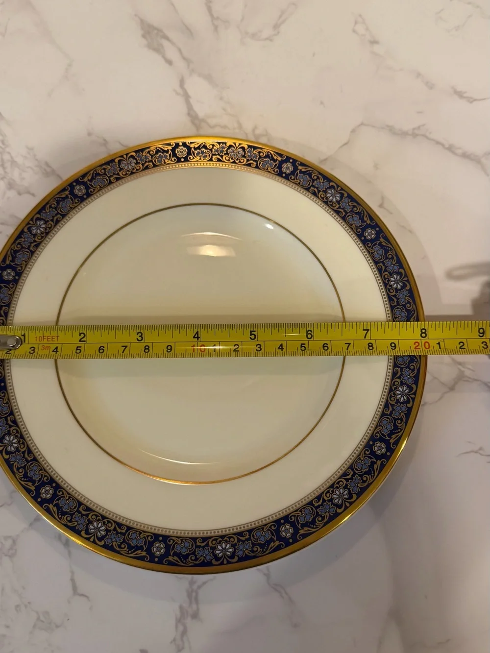 Minton Royal Doulton Edinburgh Fine Bone China Salad Plates Set of 2. 8 inch